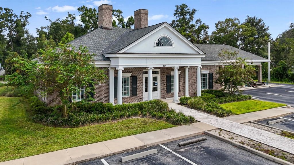 Photo of 130 NE Clyde Avenue, Mayo, FL 32066 (MLS # OM713847)