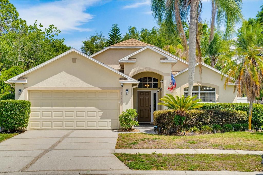 Photo of 10236 Charleston Corner Road, Tampa, FL 33635 (MLS # TB8506300)