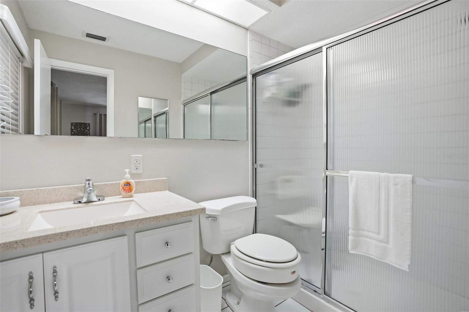 EMBASSY HILLS - Residential