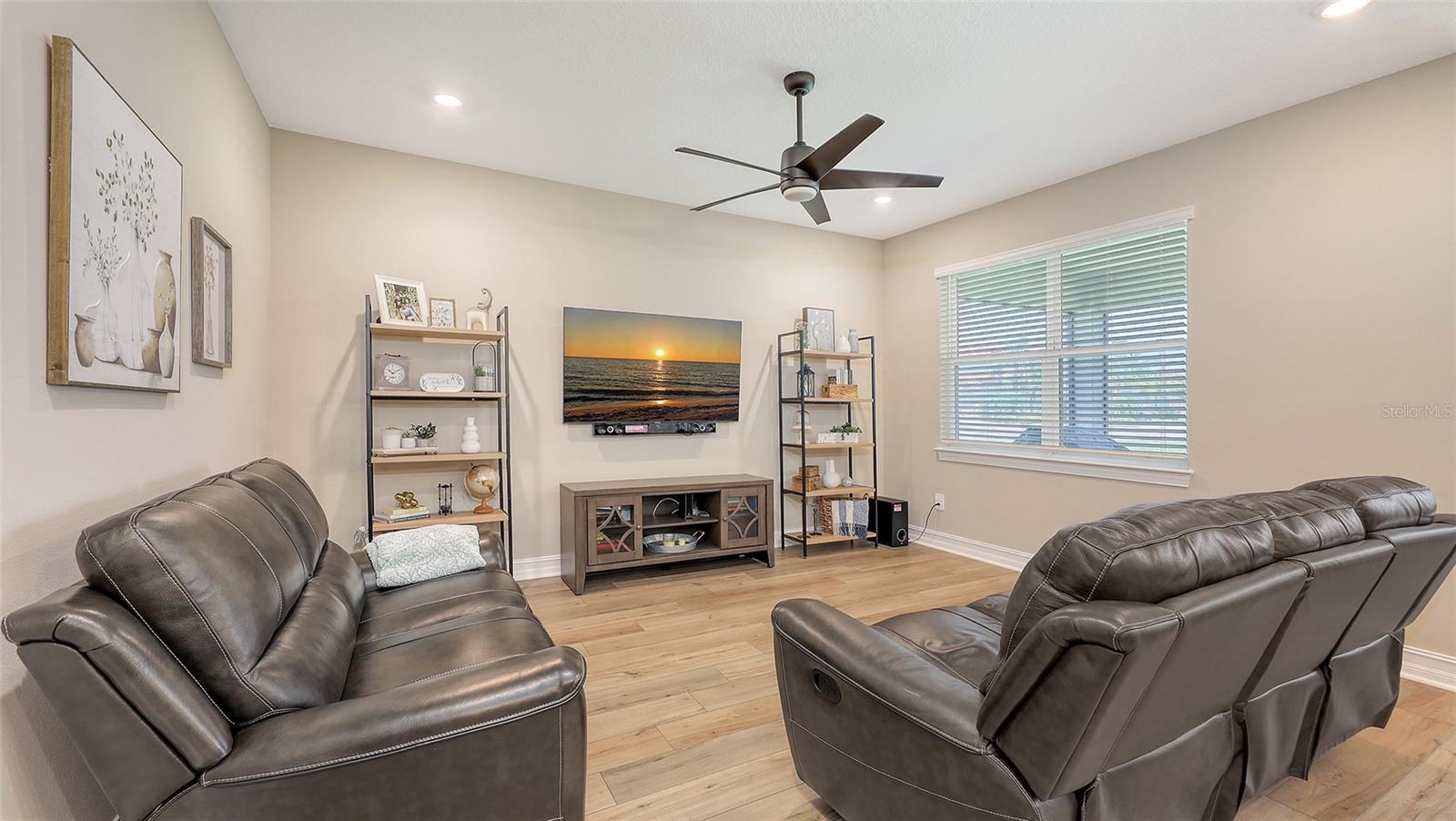 3803 SAVANNA PALMS COURT