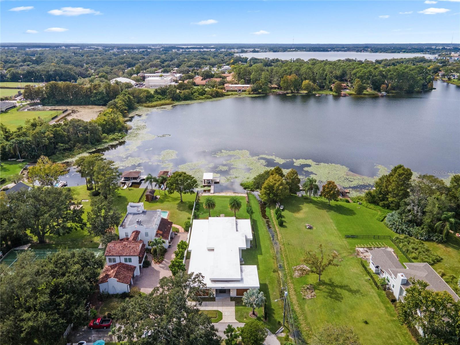 DUBSDREAD HEIGHTS - Residential