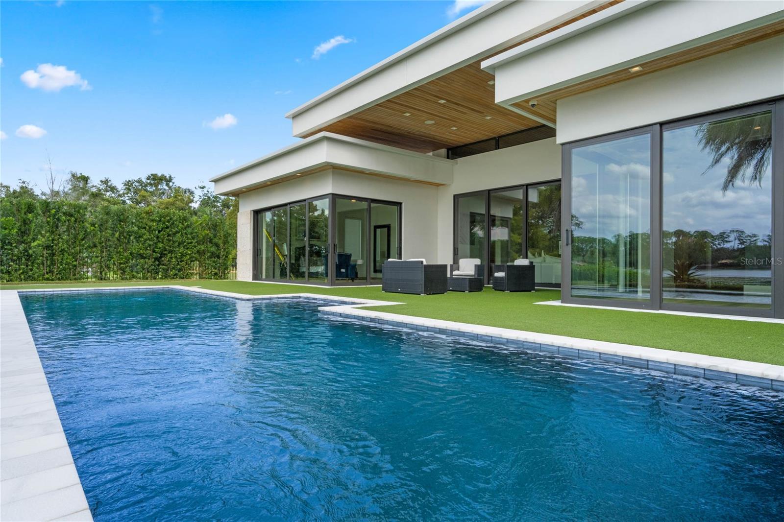 DUBSDREAD HEIGHTS - Residential