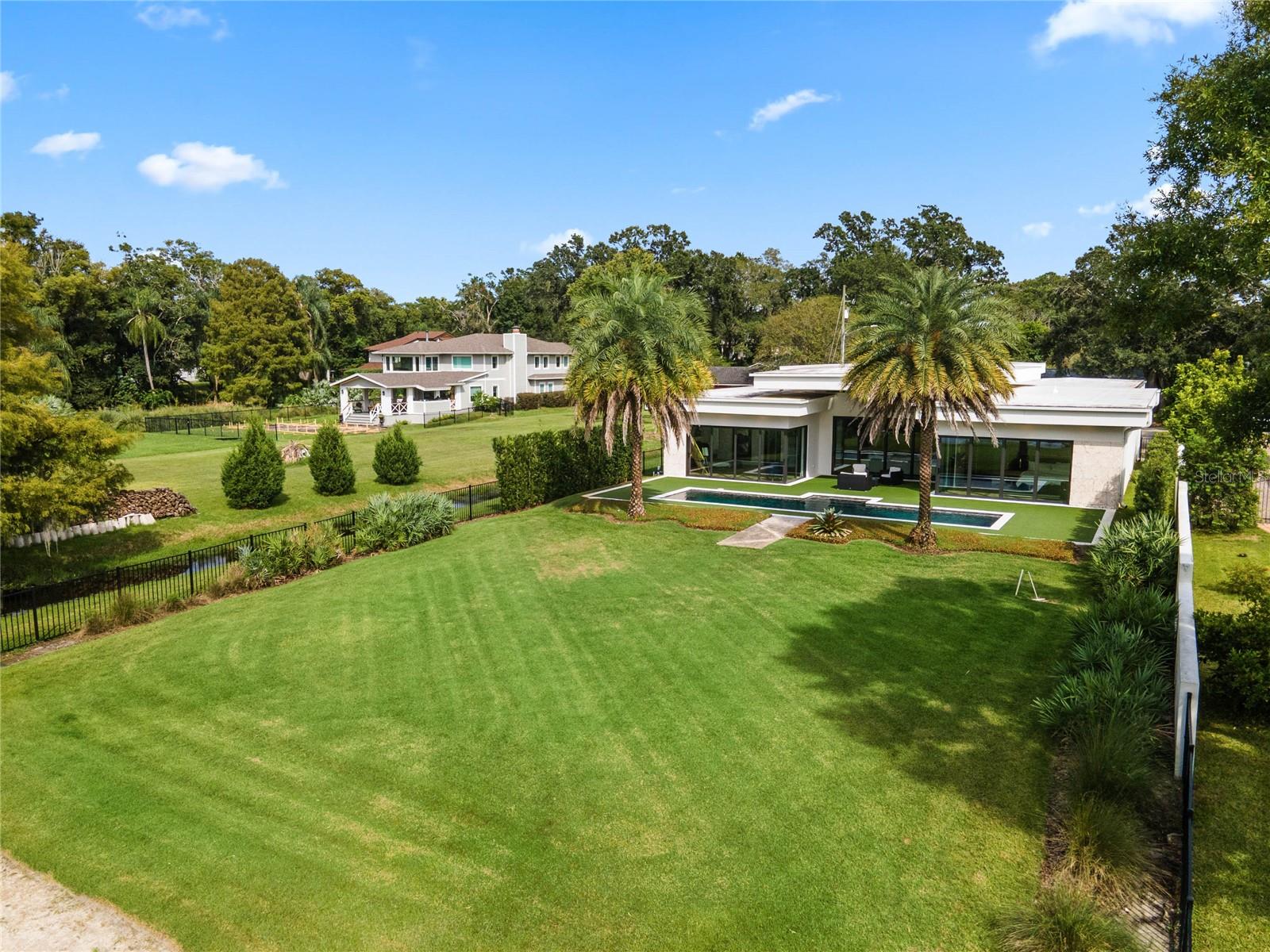 DUBSDREAD HEIGHTS - Residential