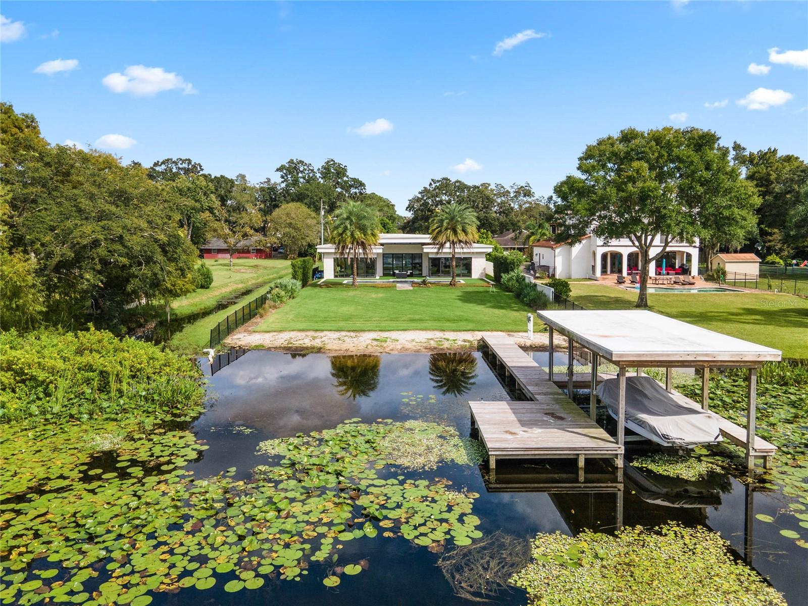 DUBSDREAD HEIGHTS - Residential