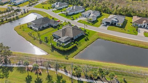 A home in PARRISH