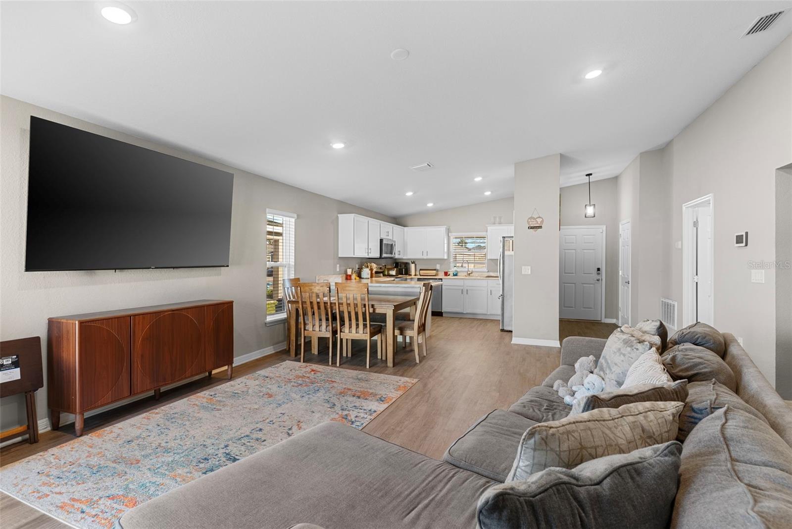 RIVER BEND WEST SUB - Residential