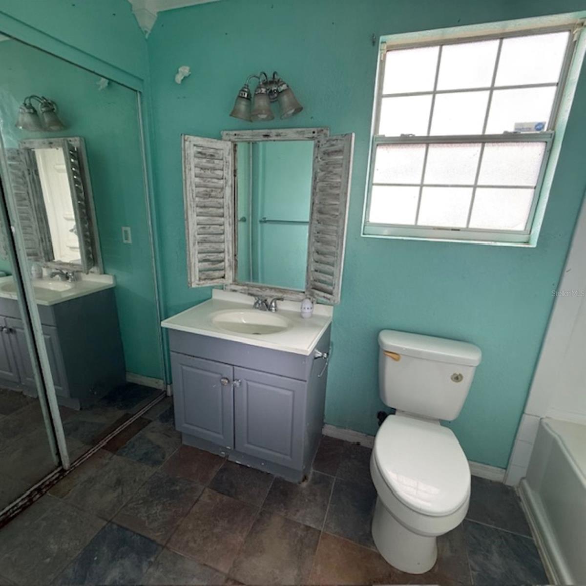 BELLEVIEW HEIGHTS ESTATE - Residential