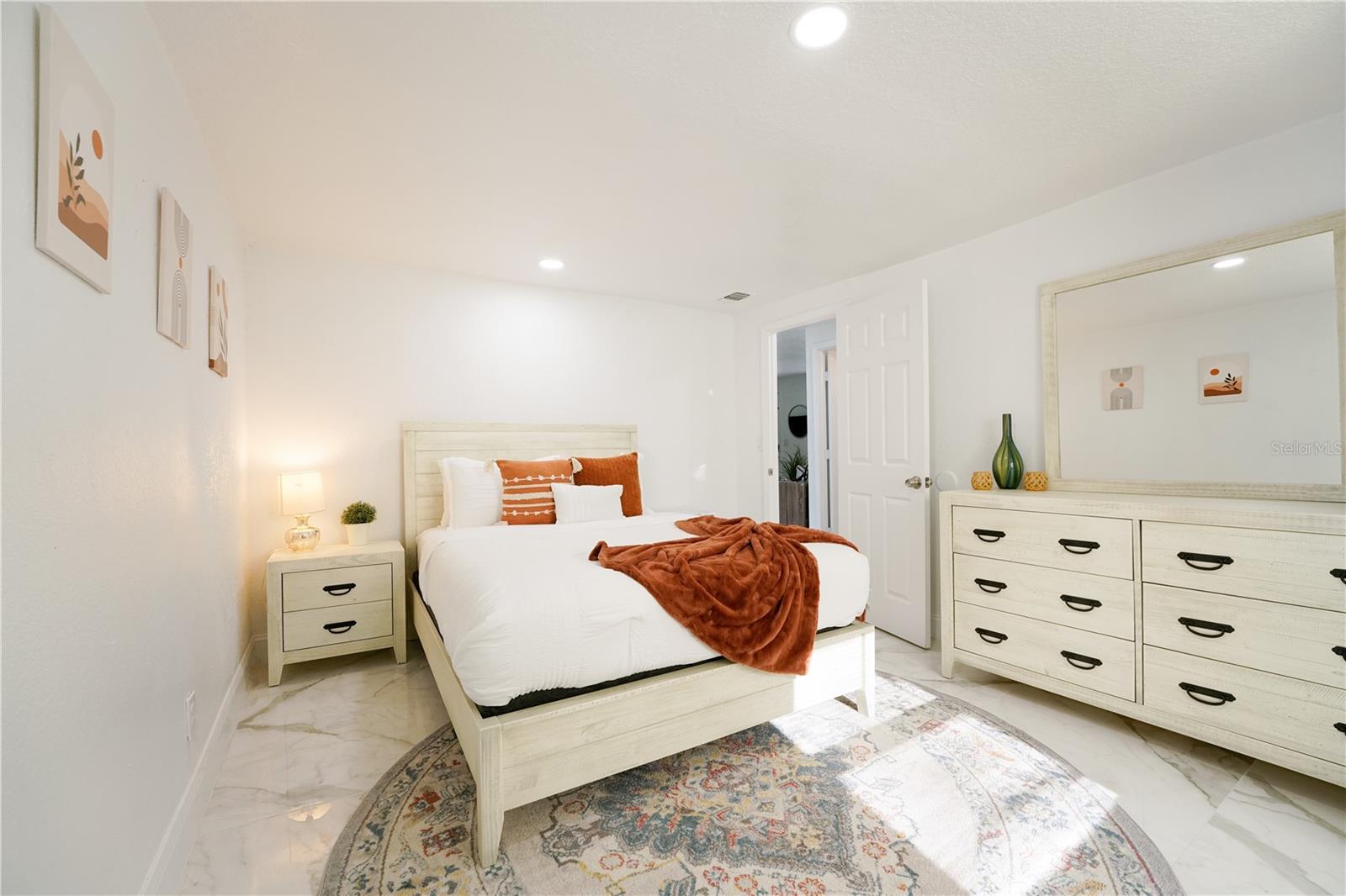 FAIRLAWN PARK MANOR - Residential