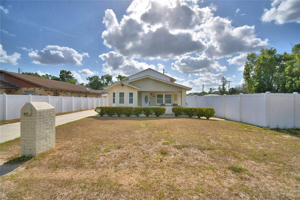 Photo of 640 Waldon Avenue N, Bartow, FL 33830 (MLS # L4952649)