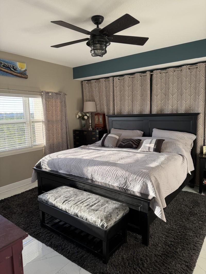 SEMINOLE ISLE CONDO - Residential