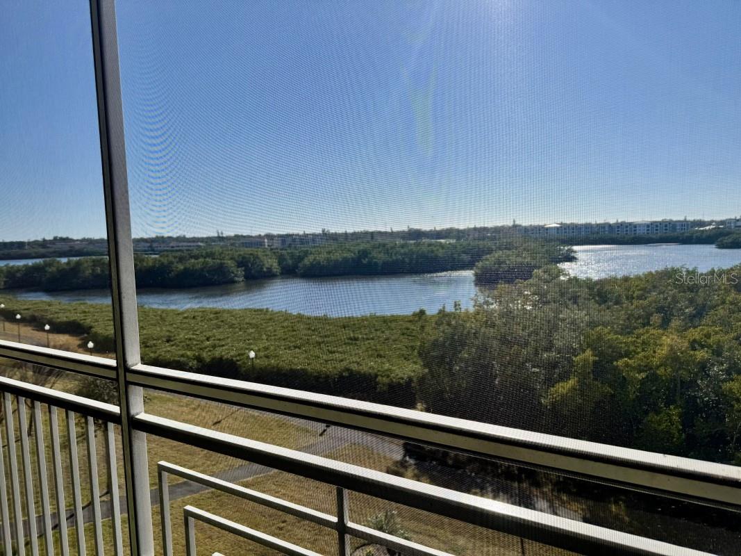 SEMINOLE ISLE CONDO - Residential