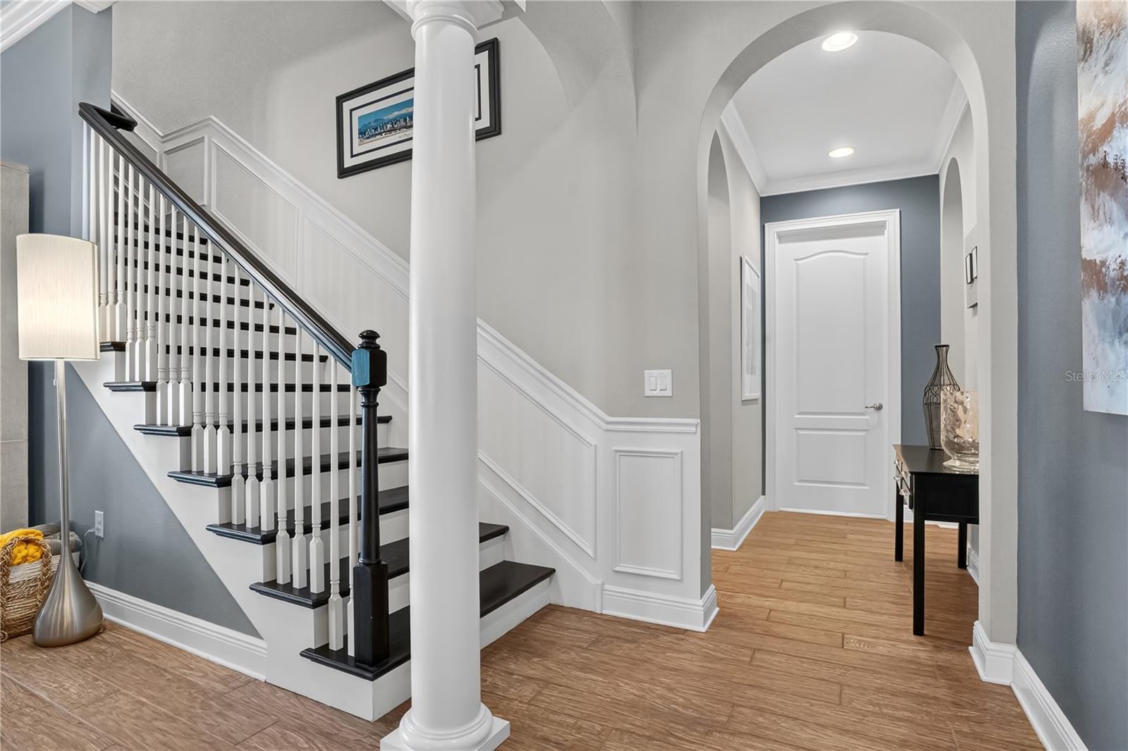 JOHNS LAKE POINTE THE OVERLOOK - Residential