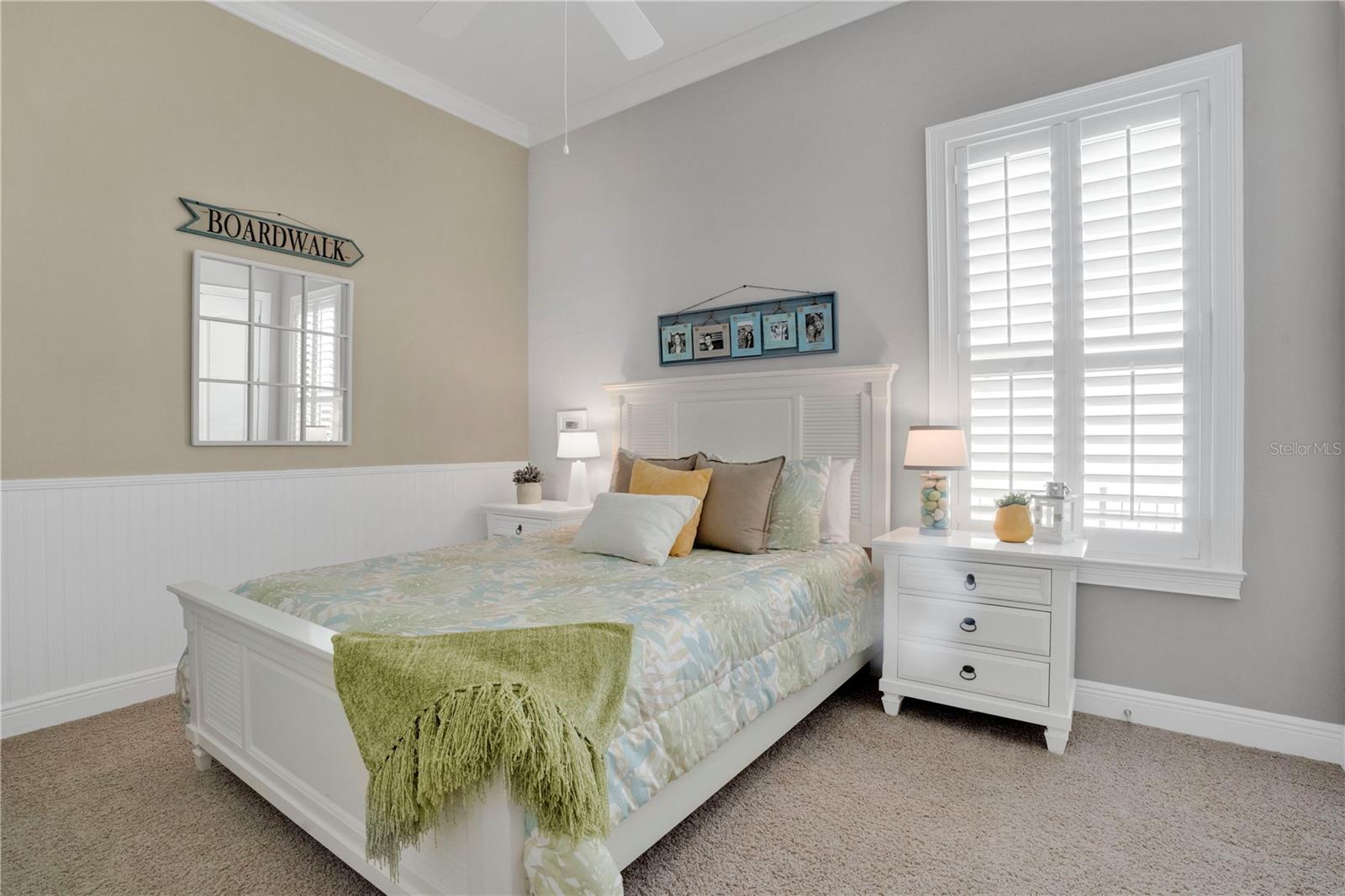 JOHNS LAKE POINTE THE OVERLOOK - Residential