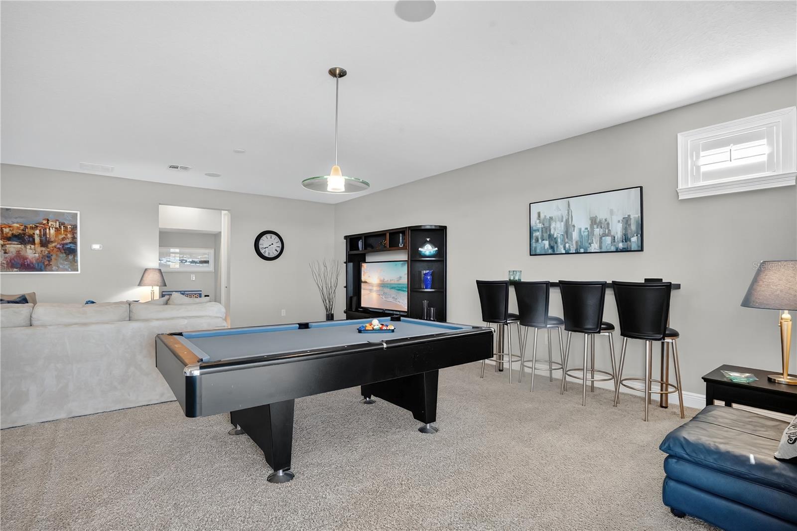 JOHNS LAKE POINTE THE OVERLOOK - Residential