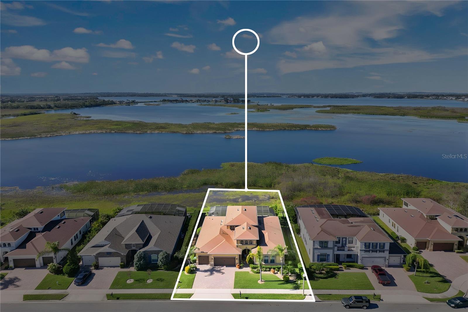 JOHNS LAKE POINTE THE OVERLOOK - Residential