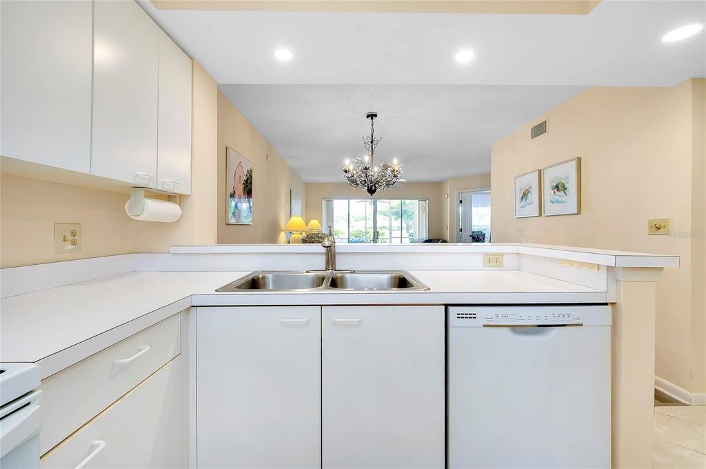 Photo of 1018 Wexford Boulevard #1018, Venice, FL 34293 (MLS # N6138684)
