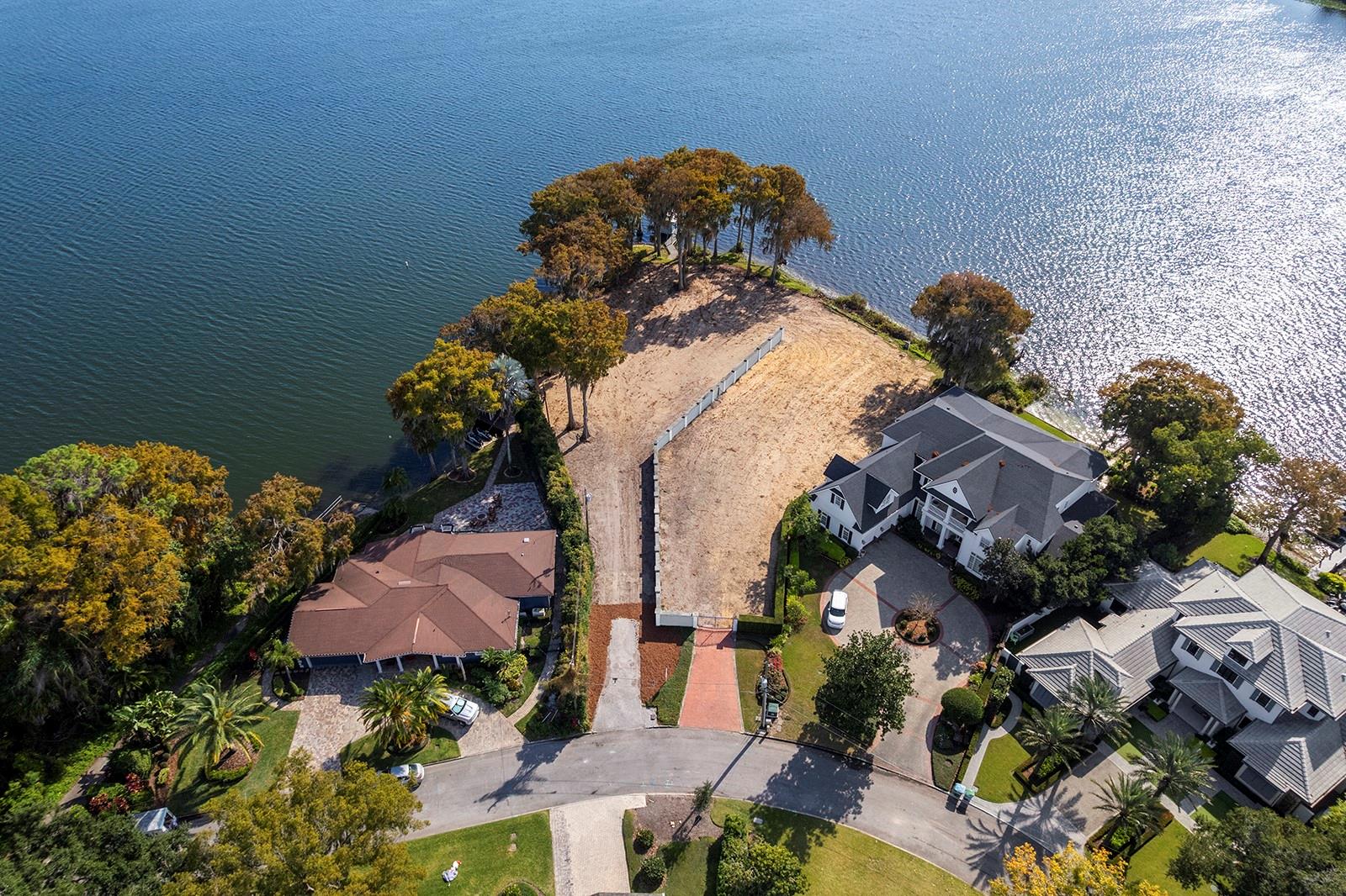 127 WHITECAPS CIRCLE