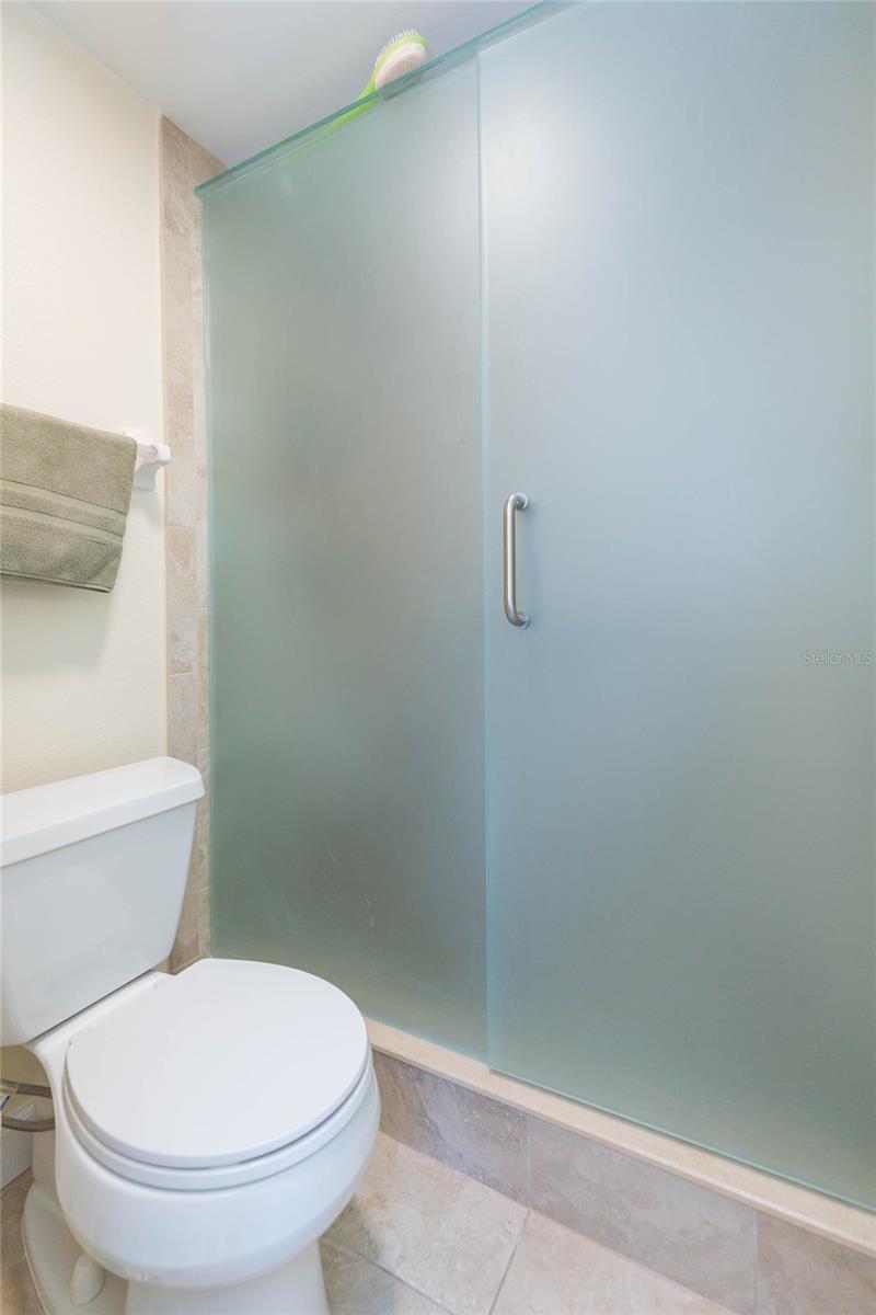 LA PUERTA DEL SOL CONDO - Residential