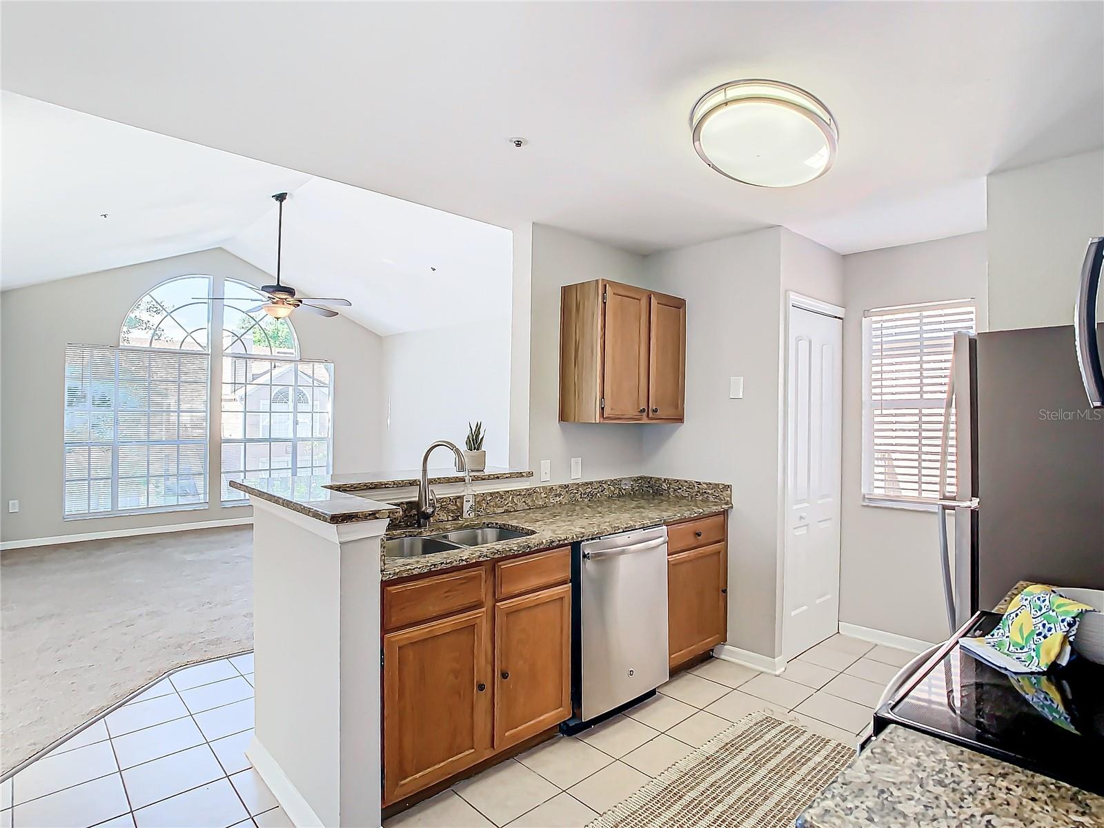 HIDDEN SPGS CONDO - Residential Lease