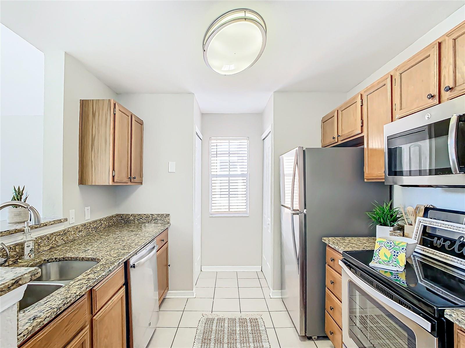 HIDDEN SPGS CONDO - Residential Lease