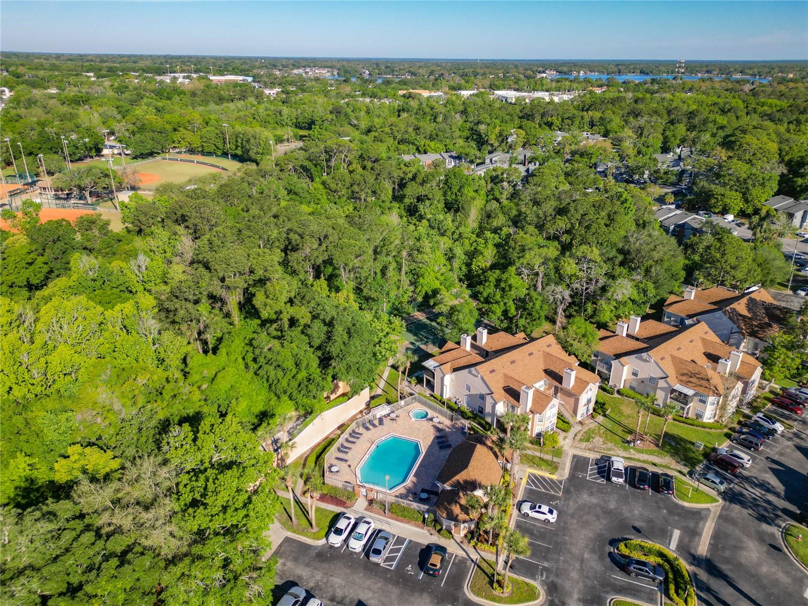 HIDDEN SPGS CONDO - Residential Lease