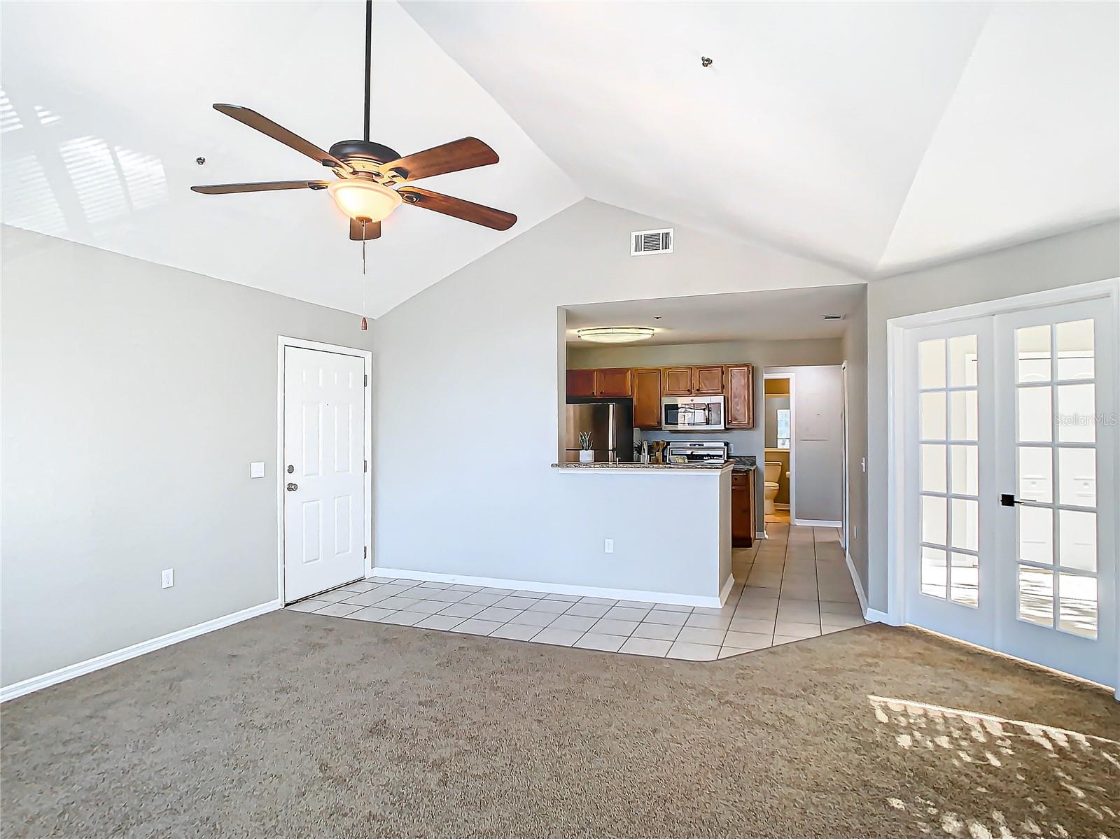HIDDEN SPGS CONDO - Residential Lease
