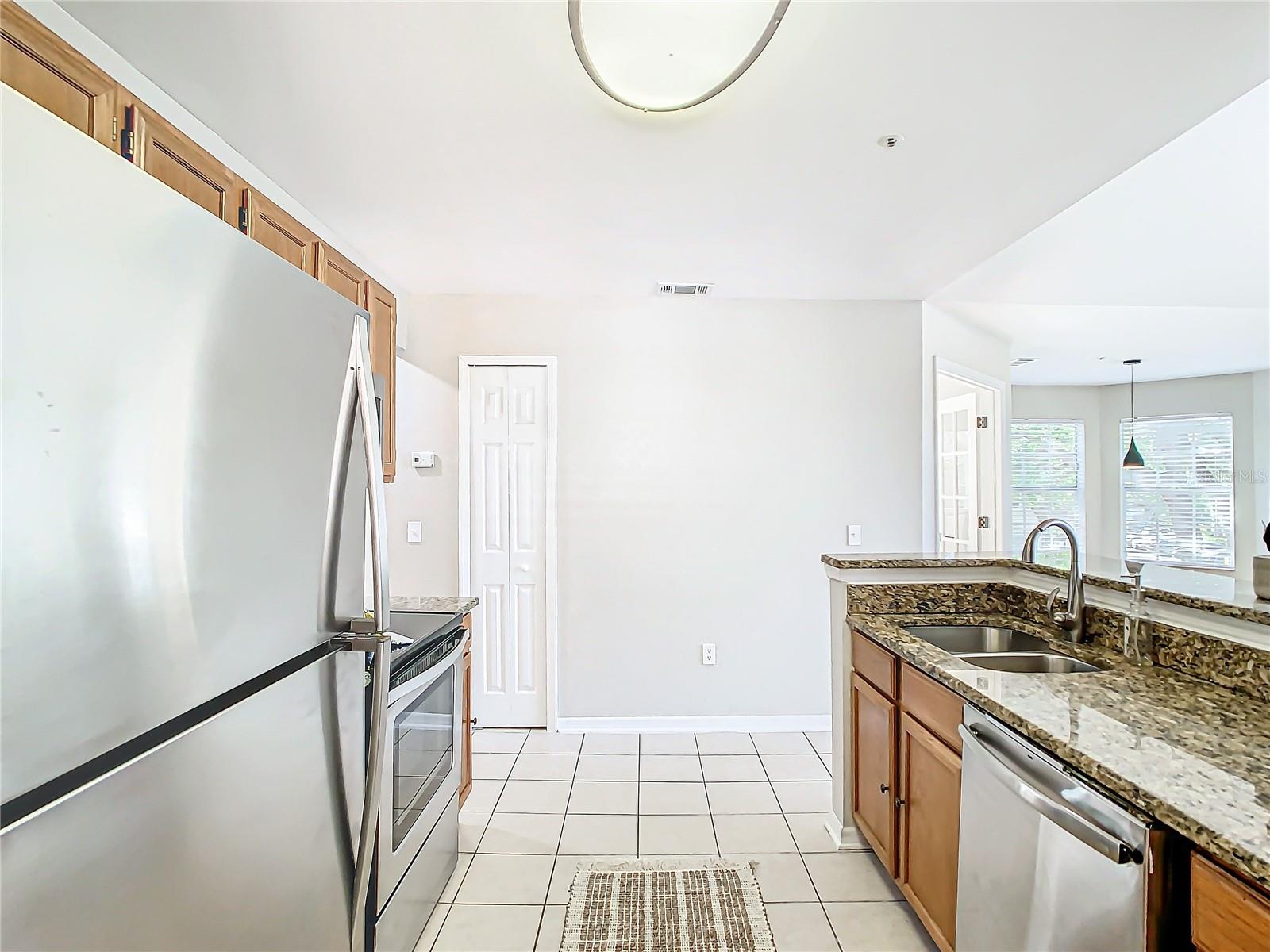 HIDDEN SPGS CONDO - Residential Lease
