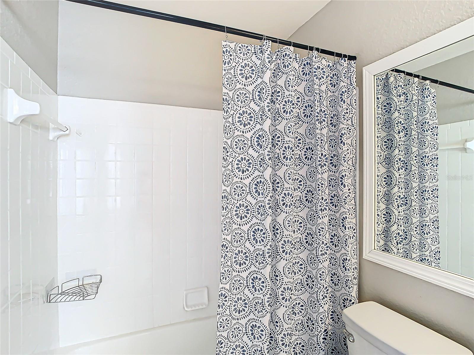 HIDDEN SPGS CONDO - Residential Lease