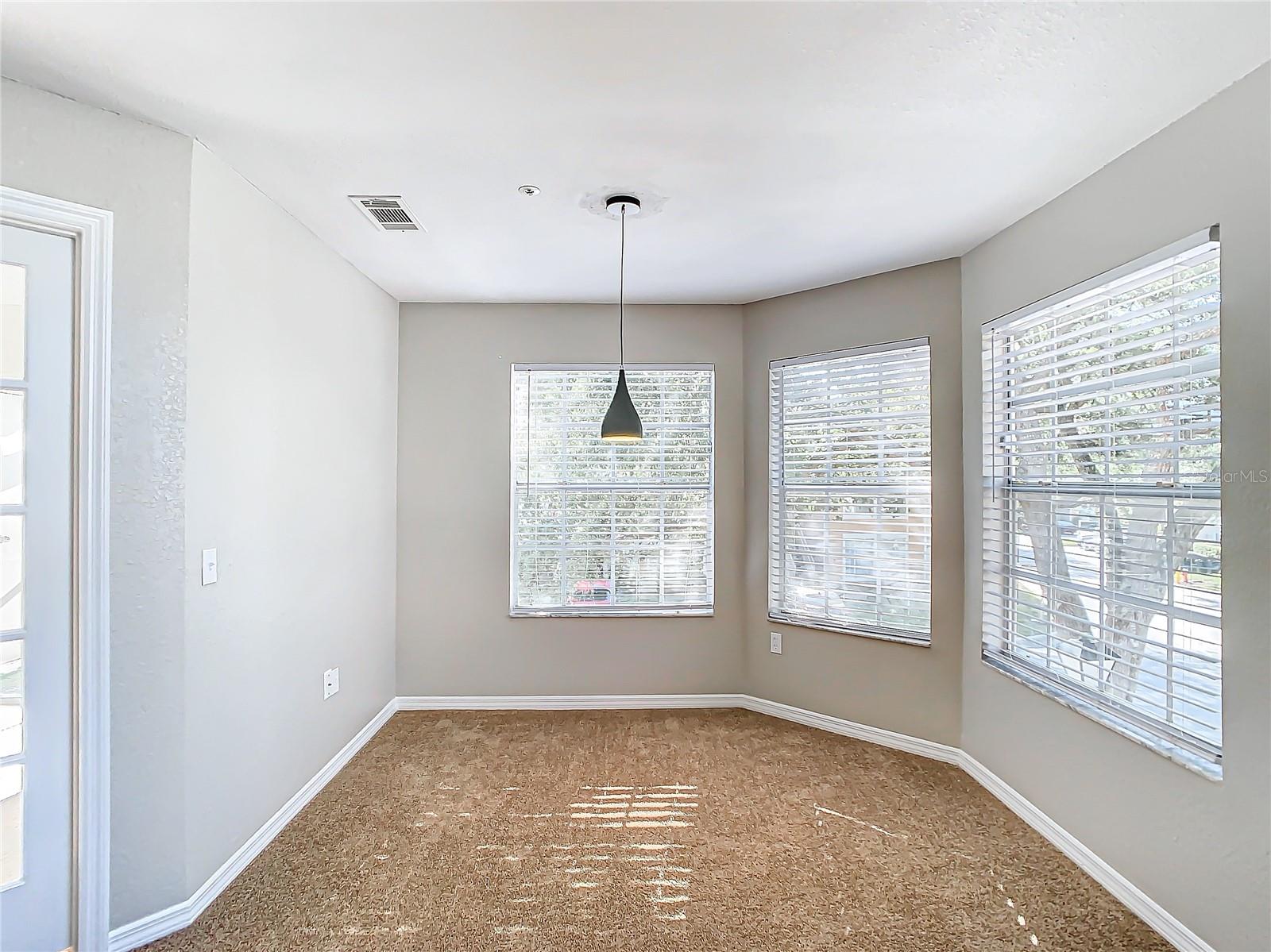 HIDDEN SPGS CONDO - Residential Lease