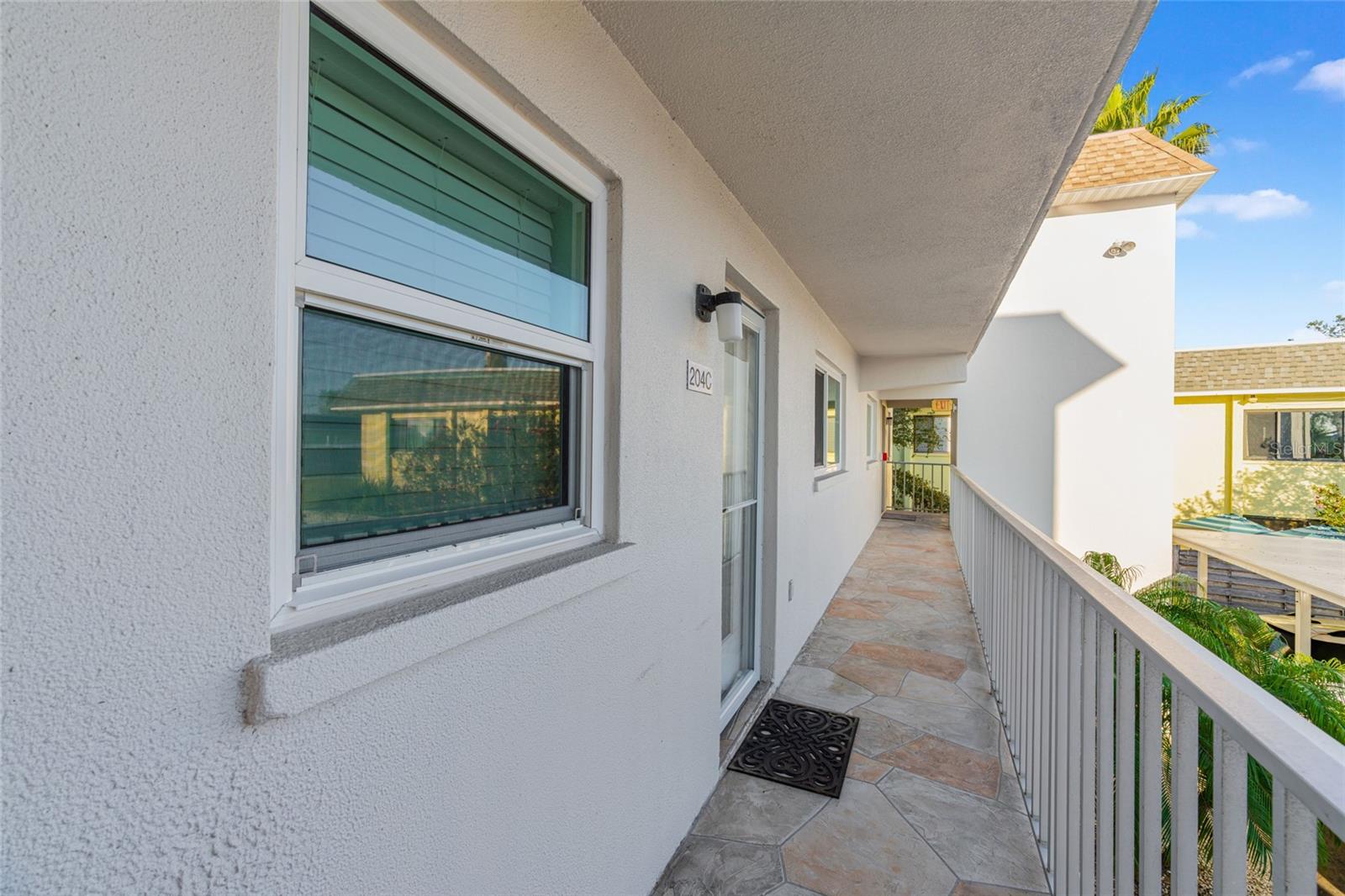VISTA HERMOSA - Residential