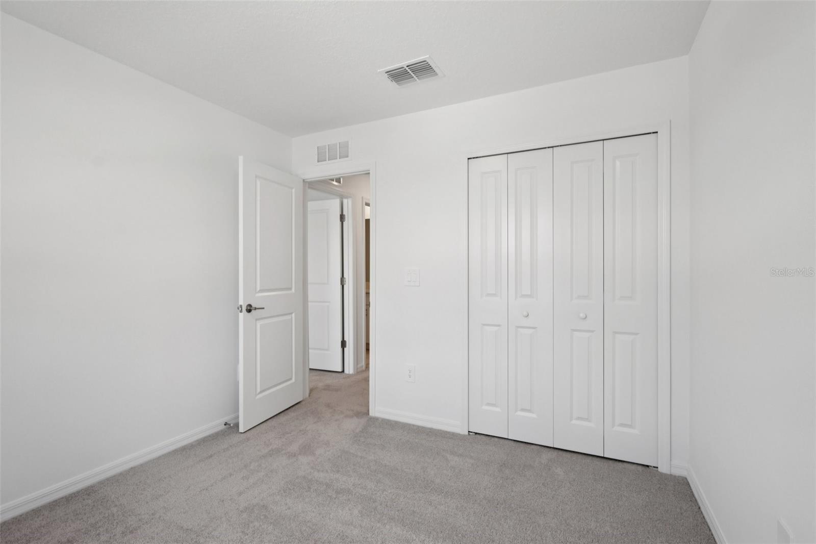 ACACIA FIELDS - Residential Lease