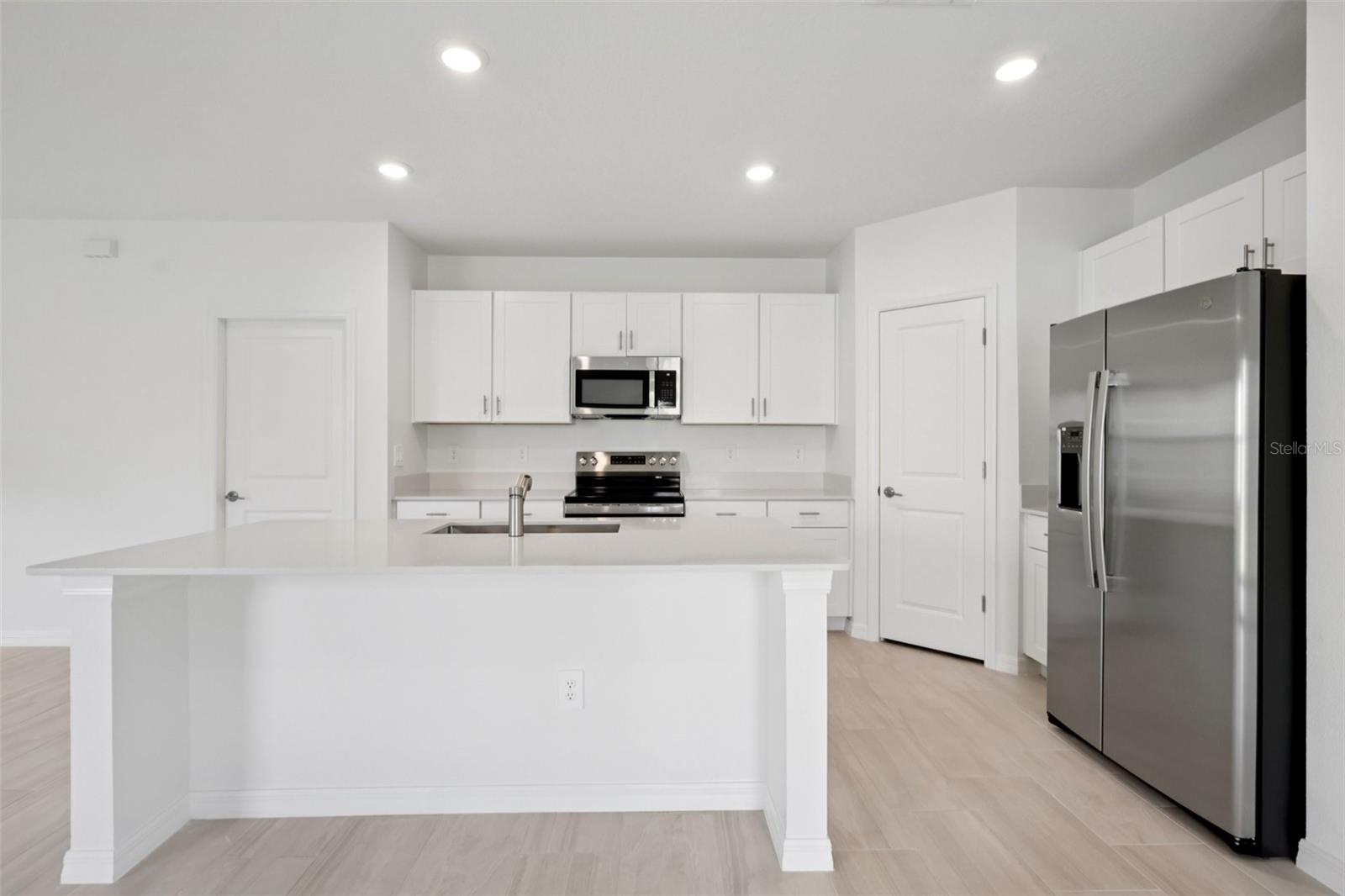 ACACIA FIELDS - Residential Lease