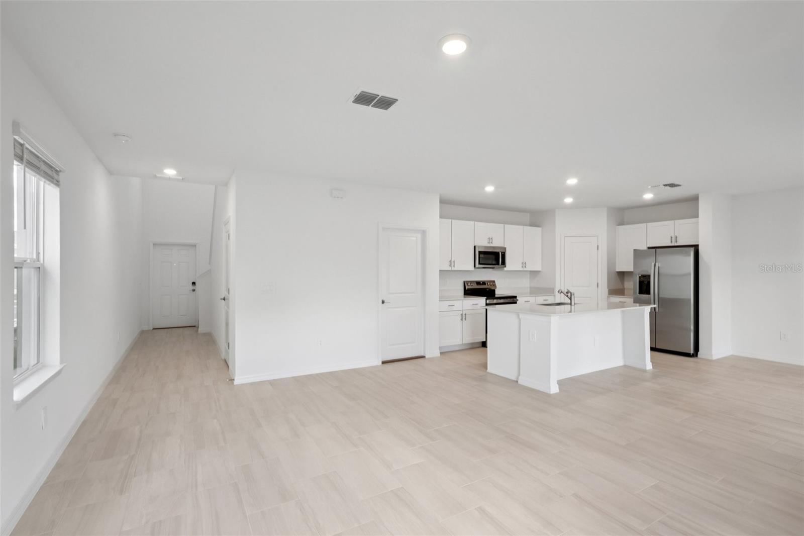 ACACIA FIELDS - Residential Lease