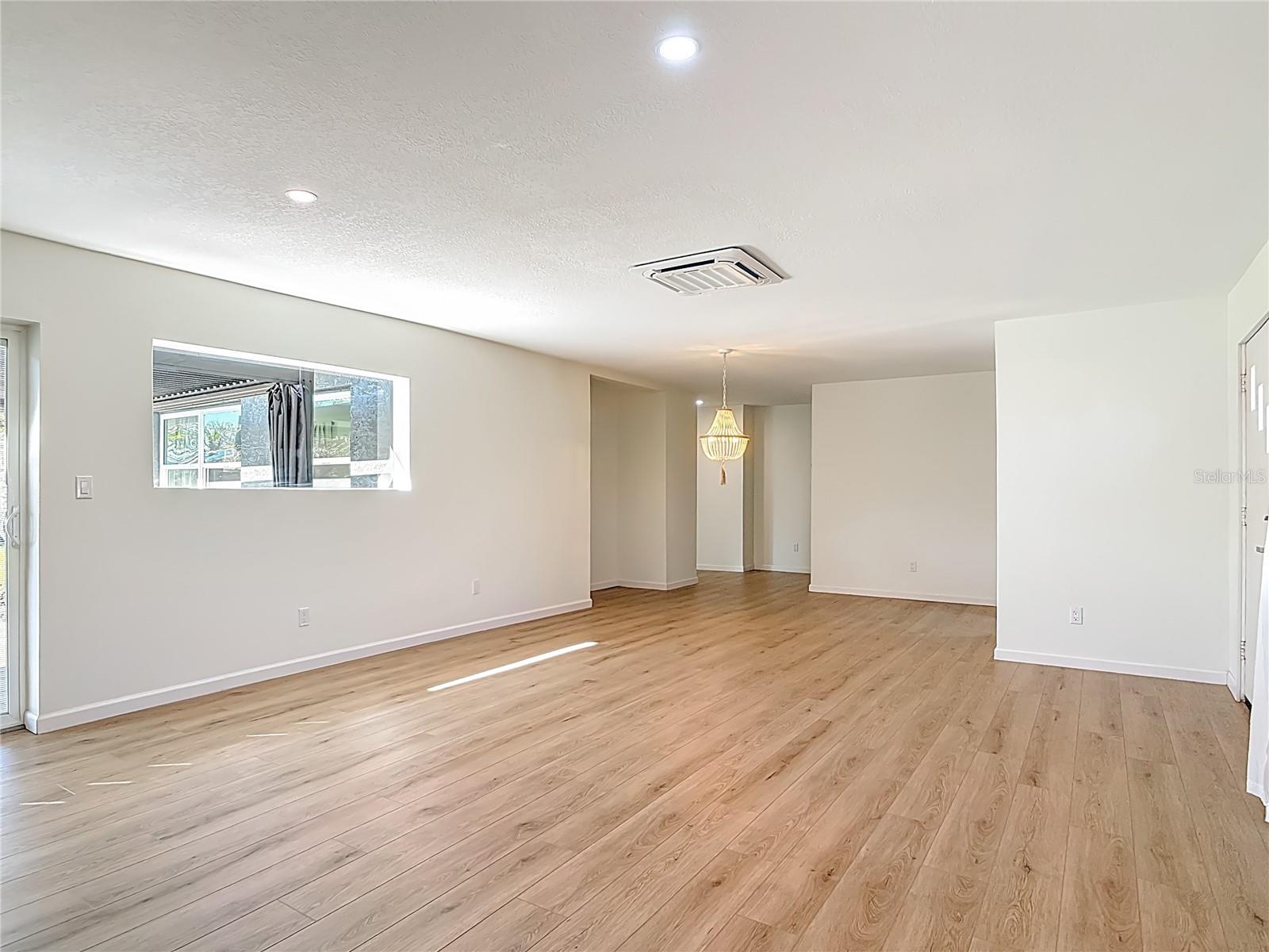 SEABREEZE PARK - Residential