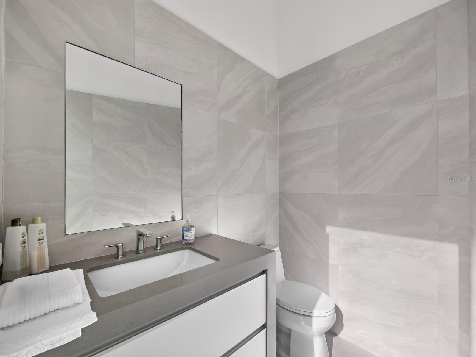 BIRD KEY SUB - Residential