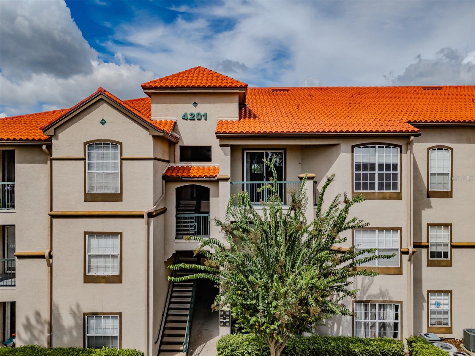 LAKEVIEW AT CALUSA TRACE - Residential