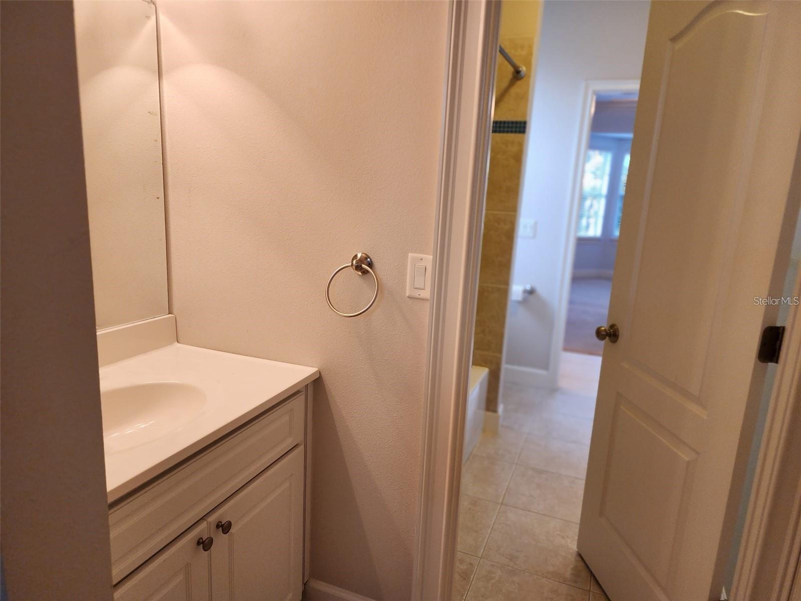 PRESTON COVE SUB - Residential Lease