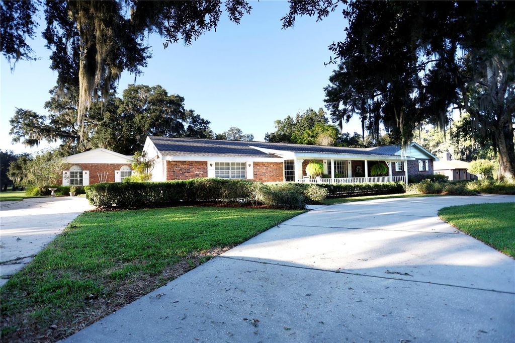 Photo of 23378 Eppley Drive, Brooksville, FL 34601 (MLS # W7880183)