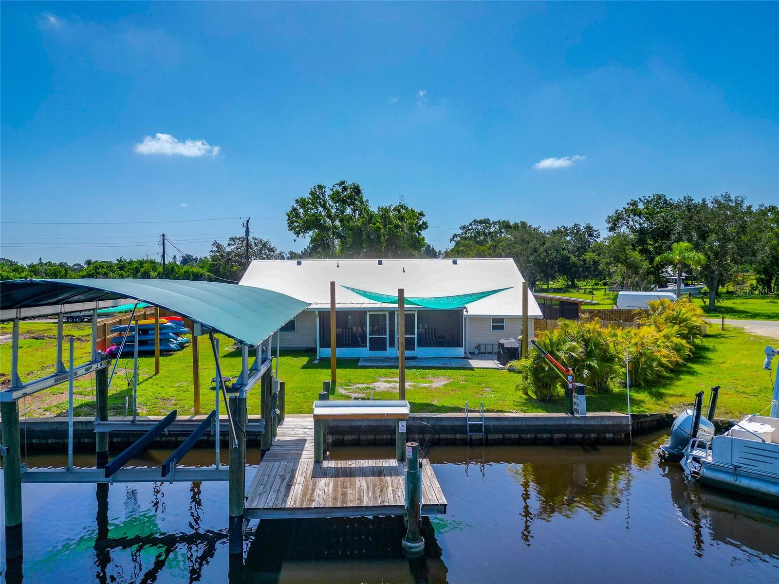 BRA-WIN PALMS - Residential