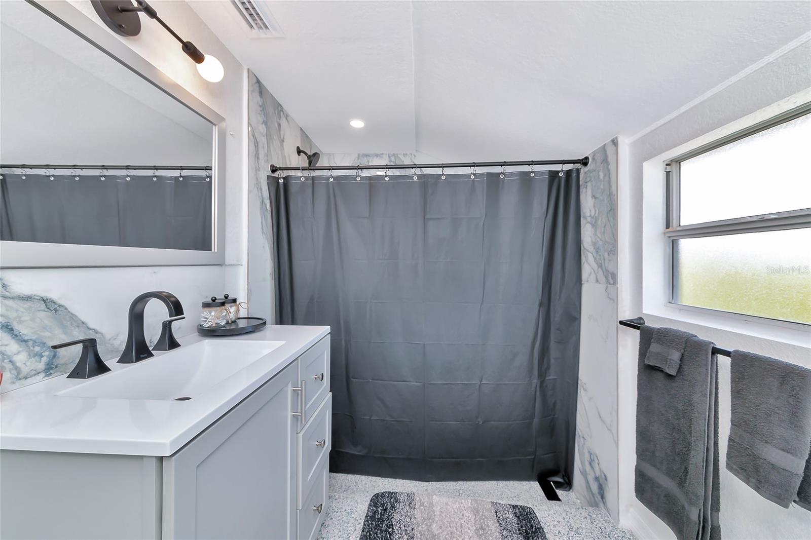 BRA-WIN PALMS - Residential