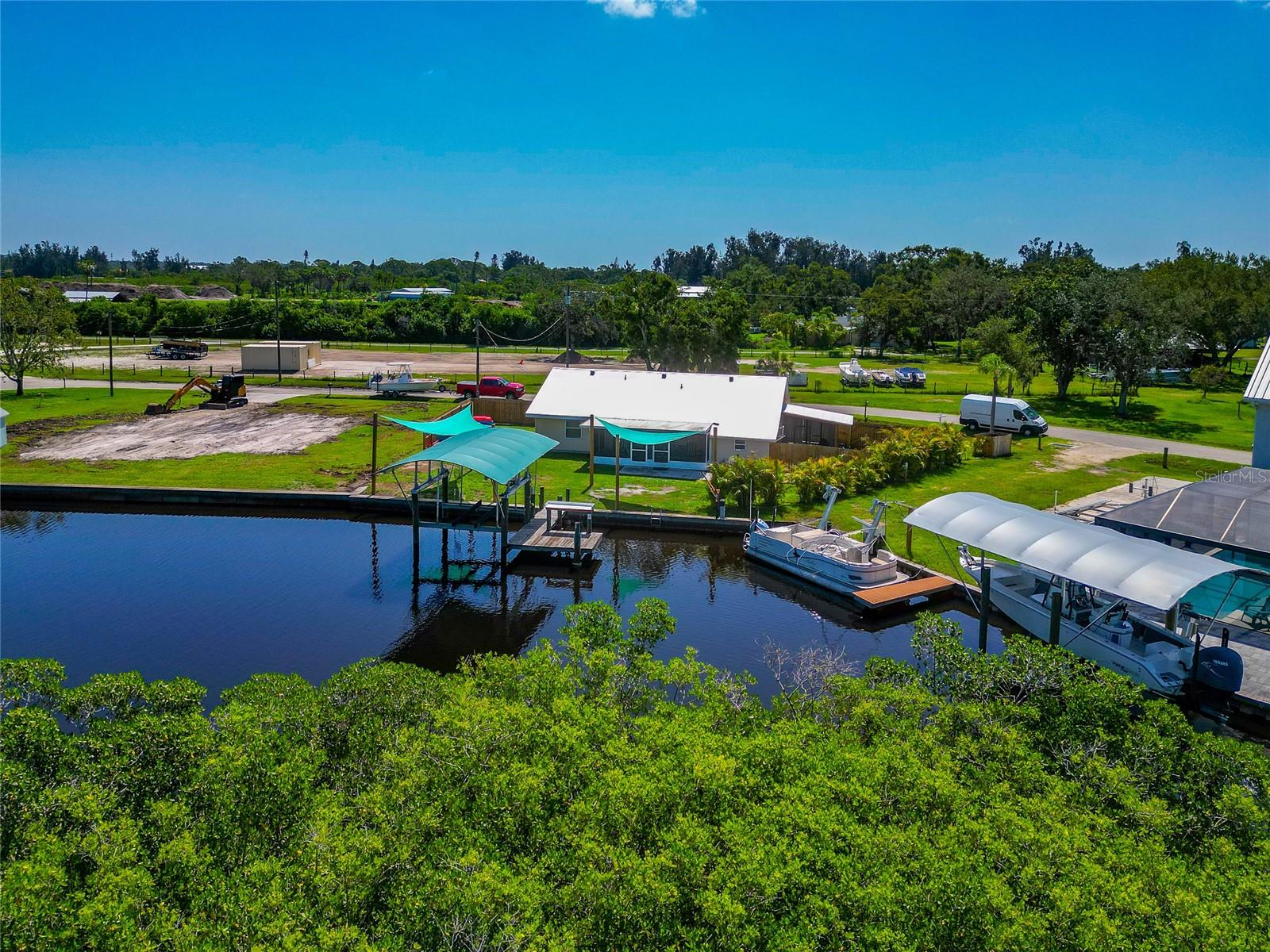 BRA-WIN PALMS - Residential