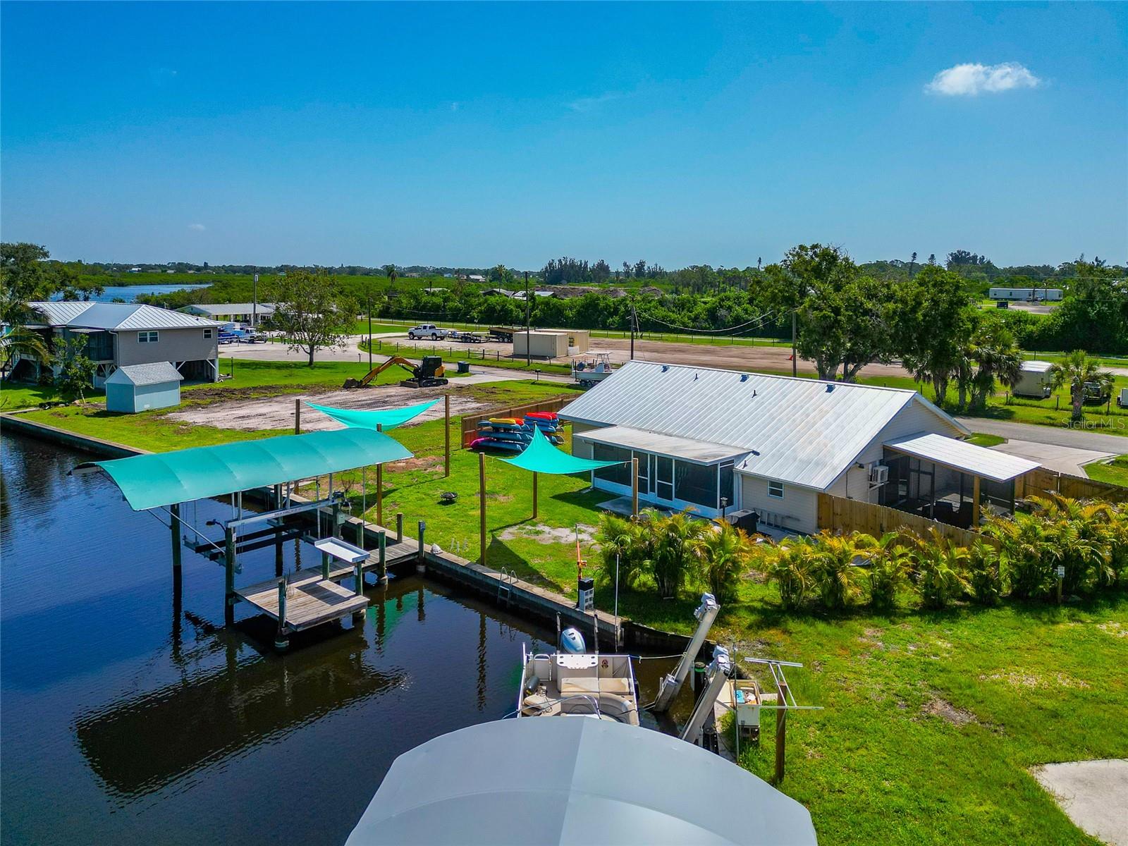 BRA-WIN PALMS - Residential