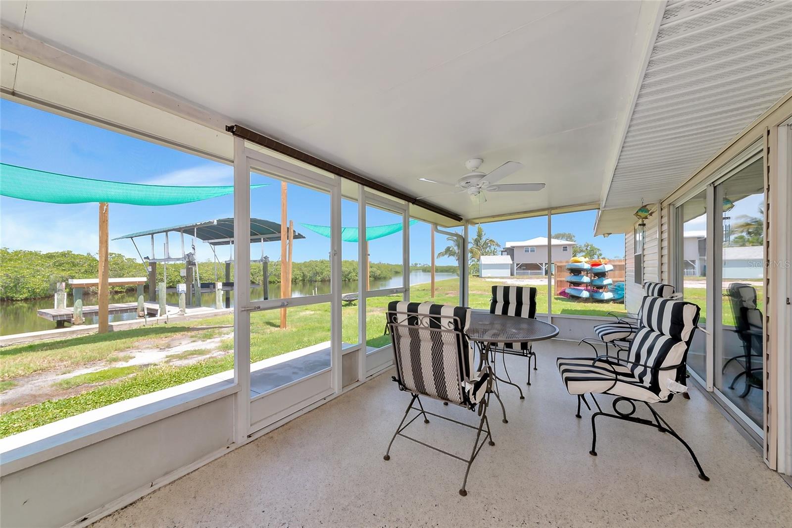 BRA-WIN PALMS - Residential