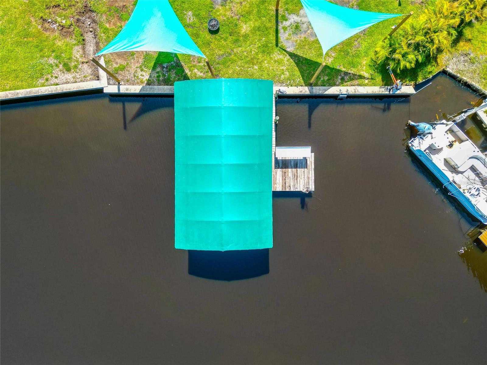 BRA-WIN PALMS - Residential