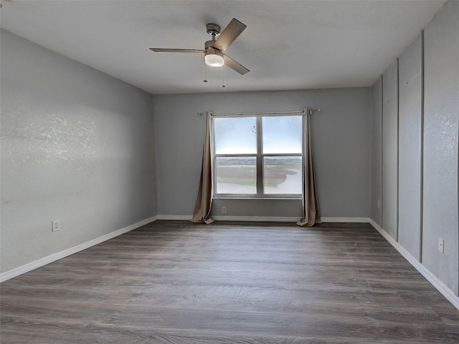 LINKSIDE - Residential