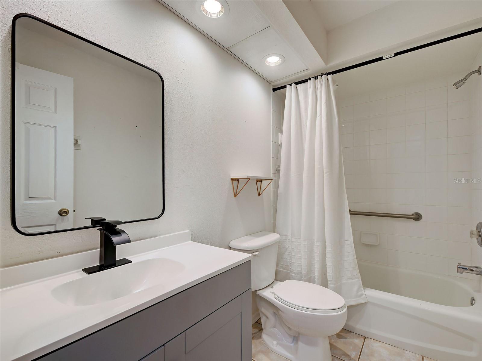 LINKSIDE - Residential