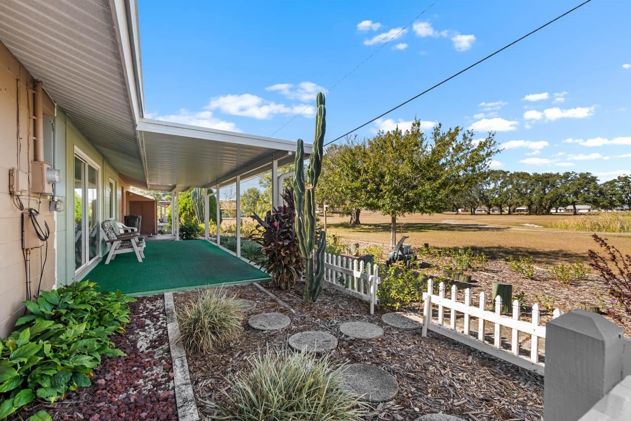 DEL WEBBS SUN CITY FLORIDA UN - Residential