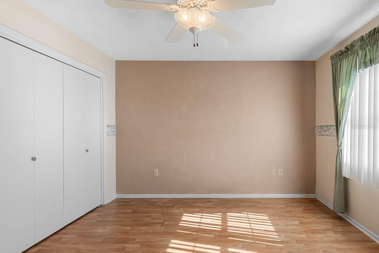 DEL WEBBS SUN CITY FLORIDA UN - Residential