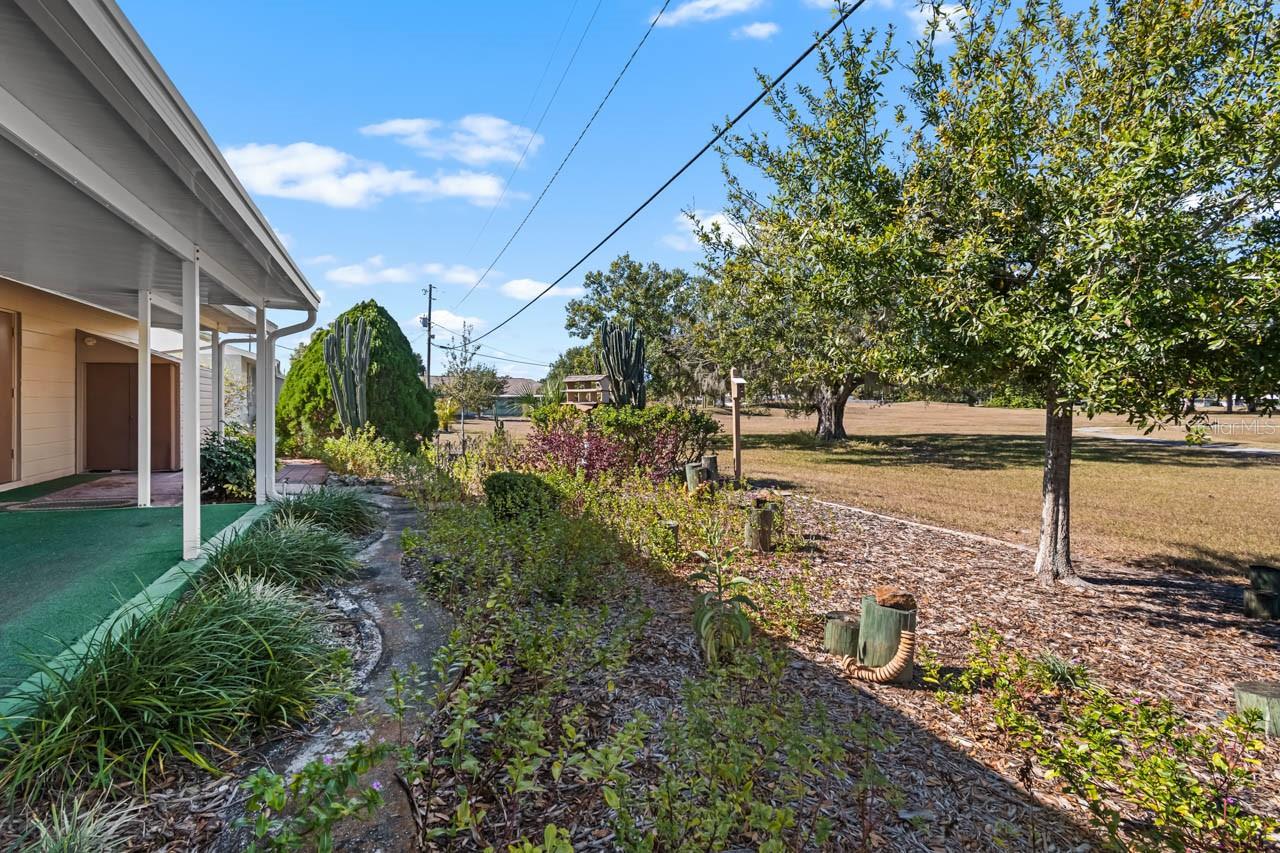 DEL WEBBS SUN CITY FLORIDA UN - Residential