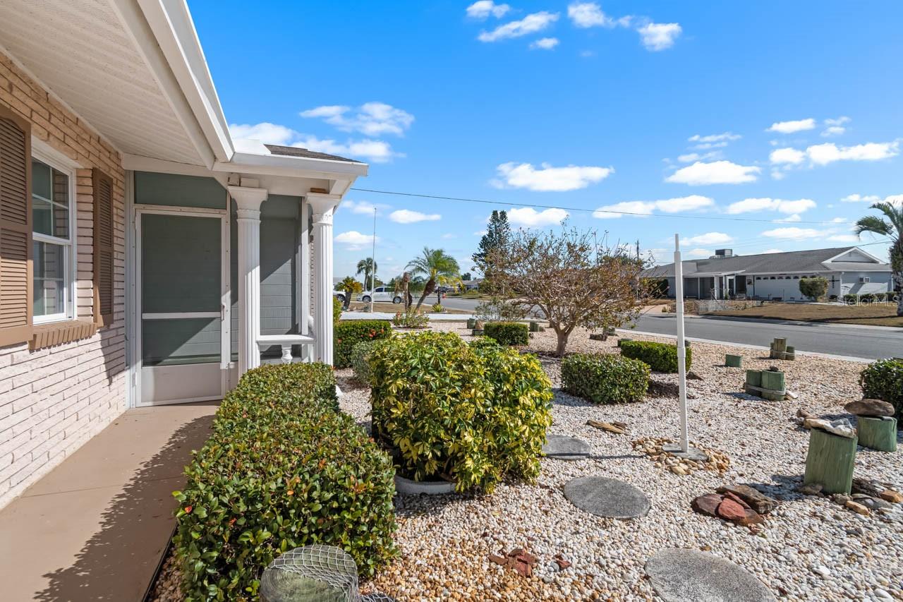 DEL WEBBS SUN CITY FLORIDA UN - Residential